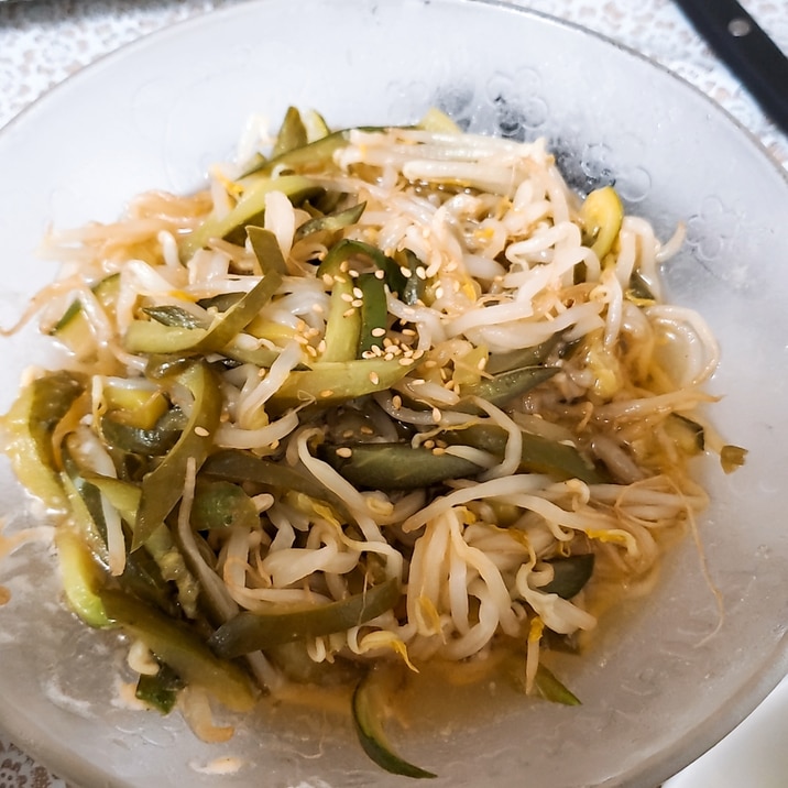 食欲そそる！もやしとキュウリの中華風酢浸し